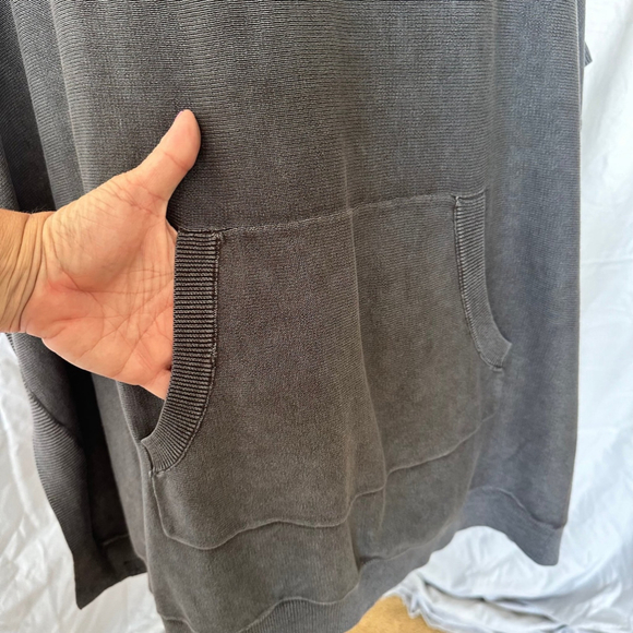 Barefoot Dreams Sunbleached Poncho NWT OS - Picture 8 of 12